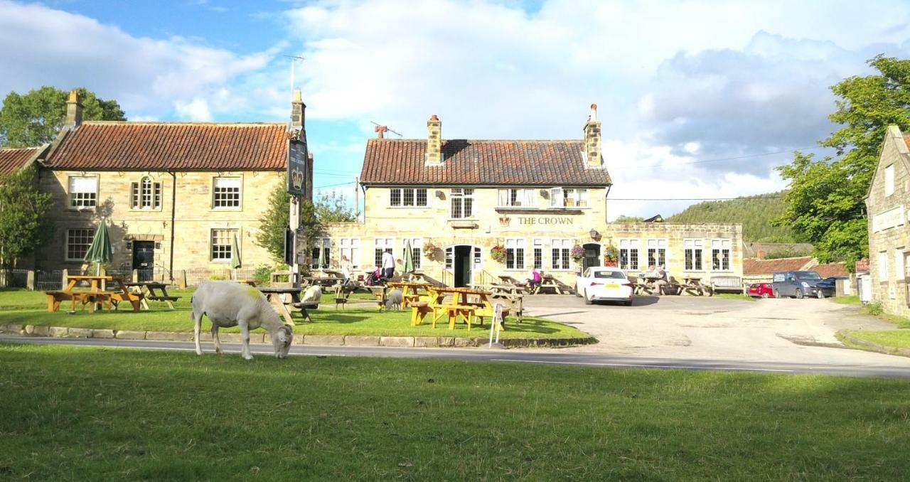 The Crown, Hutton Le Hole Villa Buitenkant foto